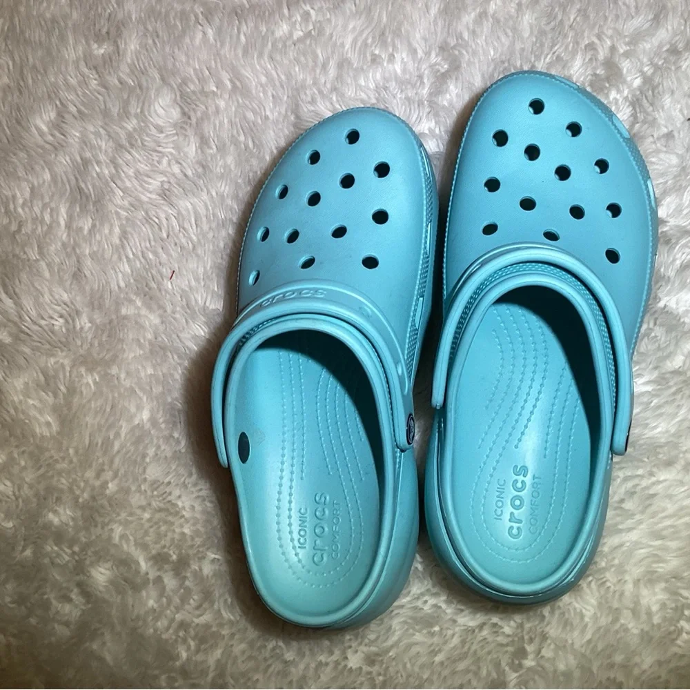 Crocs platform clogs size 10 - Picture 4 of 7